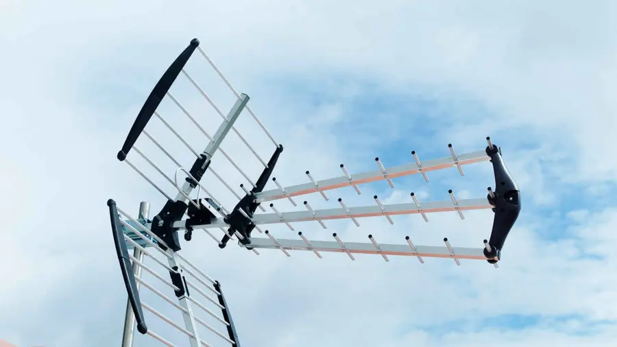 antenne terrestre choisir intro 68475932 jpg5c2c856a41b38500019a577a